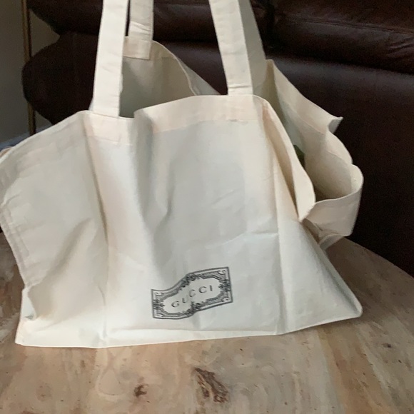 GUCCI linen tote - authentic - Picture 2 of 7